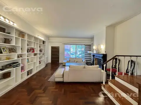 Casa 6 ambientes con 4 baños
