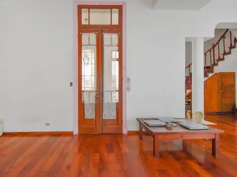 Depto Tipo Casa en Venta 60 años