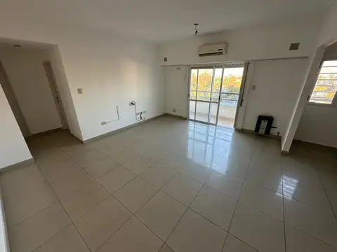 Pierres 100, Piso 7