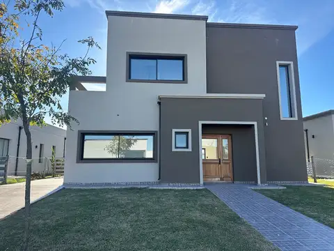 Casa  en Venta en Barrio San Pablo, Pilar, G.B.A. Zona Norte