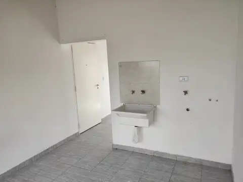 Pellegrini 300, Piso 2