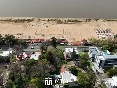 Terreno en Venta 12  mts Frente