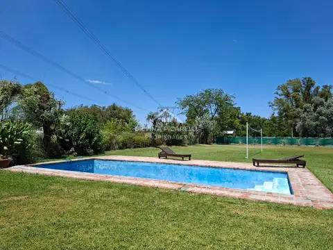 Casa 3 ambientes con 2 baños