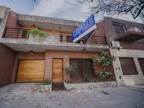 Terreno en Villa Devoto 6 ambientes 3 baños garage quincho jardín 8,66x24