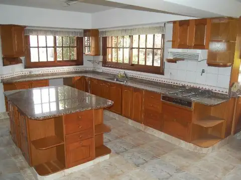 Casa en Alquiler en Vicente López, USD 5.500