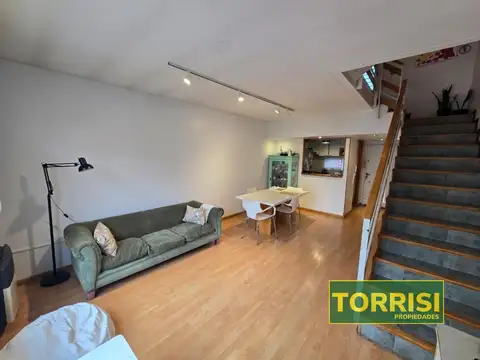 VENTA PH 3AMB 104M2 QUINCHO TERRAZA PARRILLA - C.BARROS 800