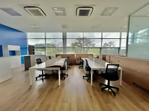 Oficina Monoambiente con 2 baños