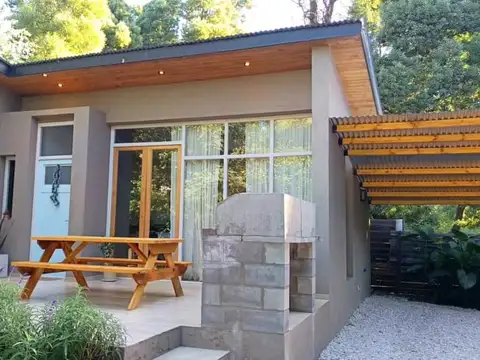 Casa en el Bosque Peralta Ramos – Mar del Plata – 6 personas – by Lofty