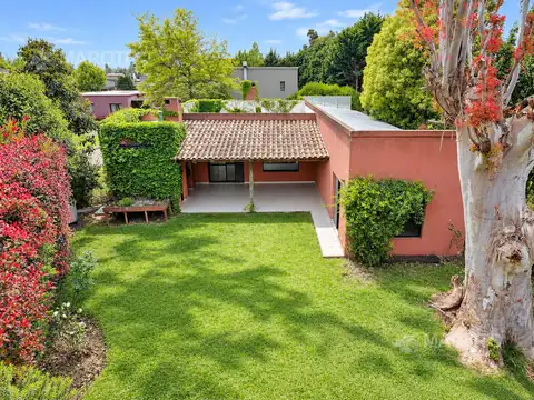 CASA EN VENTA EN BARRIO PRIVADO SAN LUCAS - MAROTO PROPIEDADES