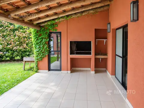 Casa en Venta al Noreste