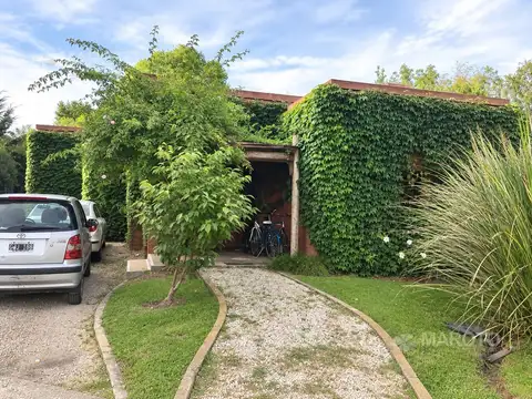 CASA EN VENTA EN BARRIO PRIVADO SAN LUCAS - MAROTO PROPIEDADES