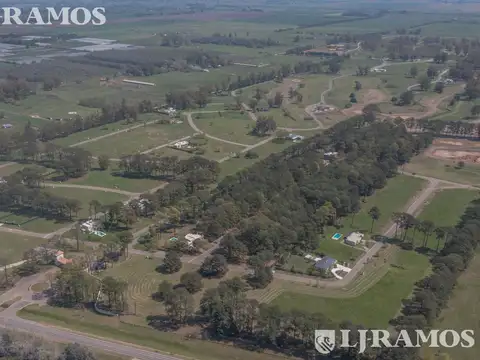 Terreno en Venta en Los Pinares Country Club, USD 80.093