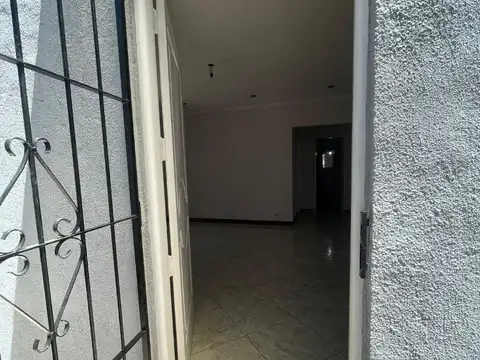 Ph en El Palomar con Patio