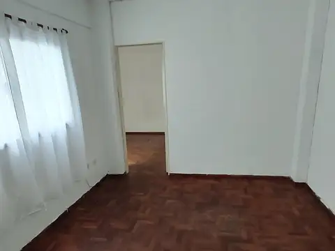 Departamento en Alquiler en Recoleta, $ 600.000