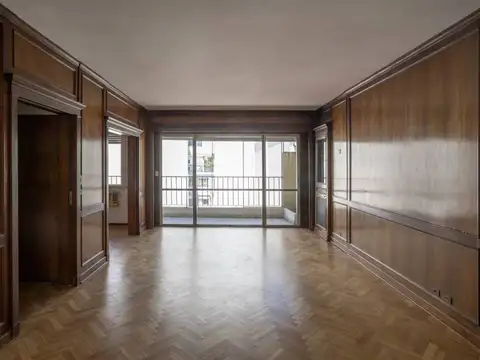 Uriburu 1000, Piso 9