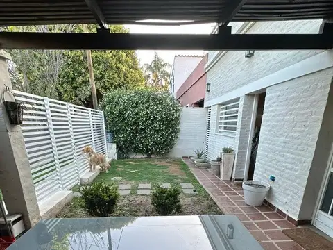 CASA COLINAS DEL CERRO DOS DORMITORIOS CORDOBA