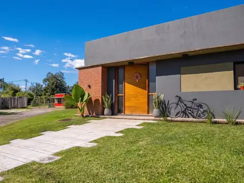 Casa en Venta en Los Nogales, USD 199.000