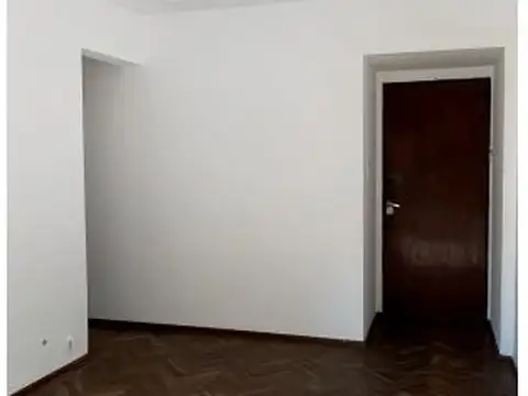 Departamento 7 ambientes con 1 baño