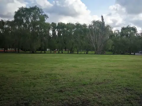 Terreno en Venta 20  mts Frente