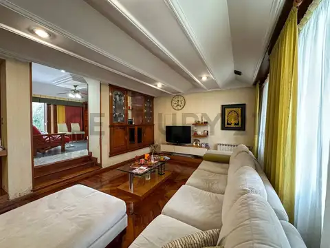 Casa en Venta en José Mármol, USD 295.000