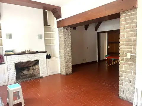 Depto Tipo Casa 4 ambientes con 1 baño