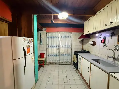 Casa en Fels 278.