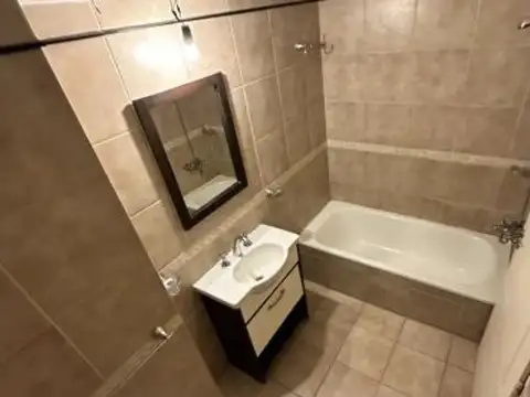 Departamento 2 ambientes con 1 baño