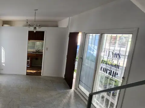 Depto Tipo Casa en Venta en Villa Urquiza, USD 100.000