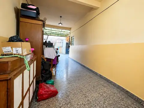 venta Casa,Lote 303m2 4 Amb,3dormitorio, Patio,villa urquiza