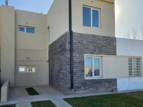 Casa en Venta en Cipolletti, USD 170.000