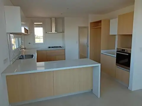 Casa en Alquiler A Estrenar