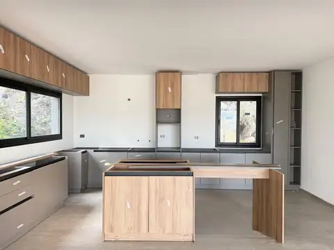 Casa en Venta en La Cuesta Villa Residencial, USD 480.000
