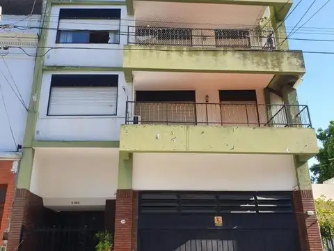 DPTO 3 AMB AL FTE CON COCHERA