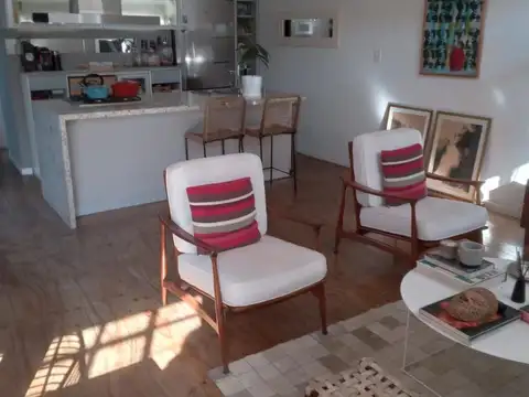 Depto Tipo Casa en Venta en Haedo, USD 148.000