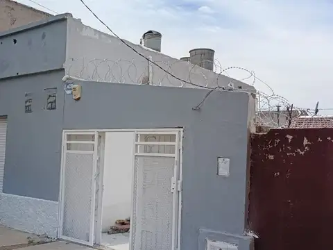 Casa en Venta en Cutral Co, USD 120.000