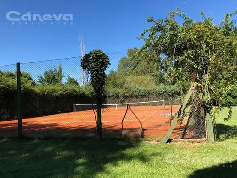 Casa 7 ambientes con 3 baños