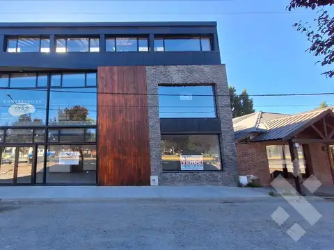 En Venta, Local Comercial, Con Frente de Ruta, Junin de los Andes.
