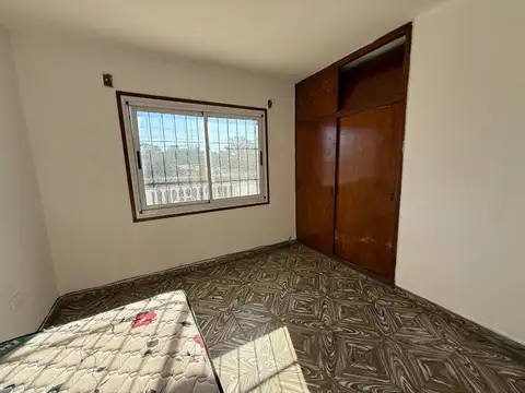 Local en Venta 57 años