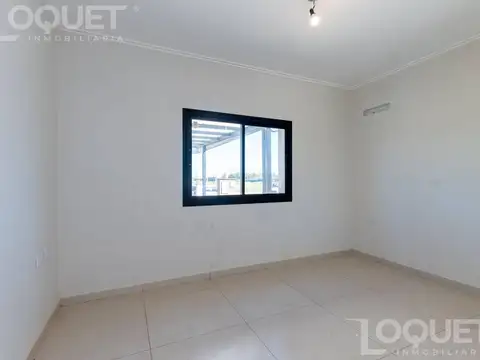 Casa a Estrenar, 3 dormitorios en venta. Barrio Privado Santomás