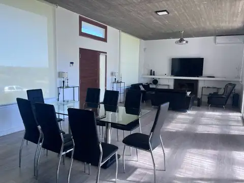 Casa en Venta en Villa Gesell, USD 255.000