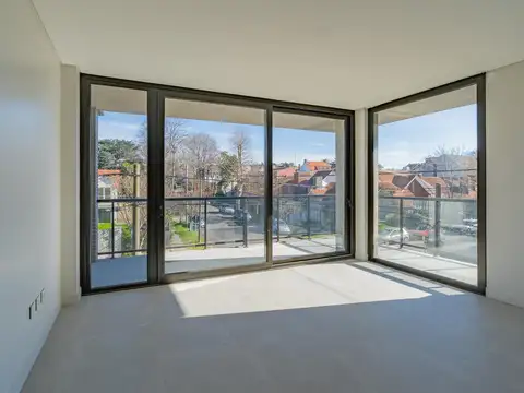 Exclusivo departamento en venta de 4 ambientes con cochera en Los Troncos