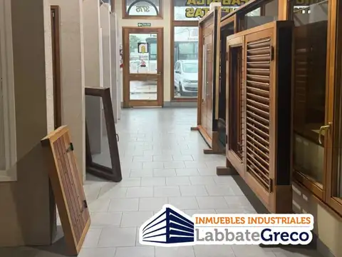 Local en Alquiler en Jose Leon Suarez, $ 2.500.000