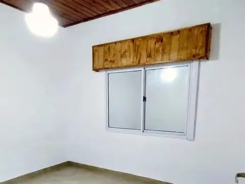 Casa en Venta en Moron, USD 63.000