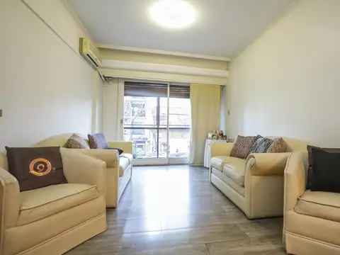 VENTA – 4 AMBIENTES   DEPENDENCIA – BALCÓN AL FRENTE – CABALLITO