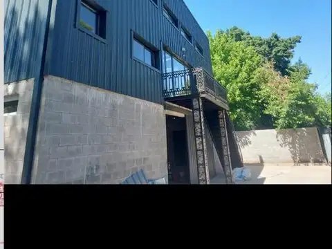 Galpones y oficinas a estrenar sobre Ruta 26, Del viso