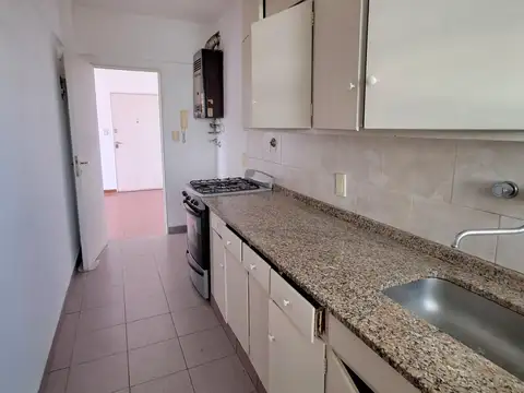 Departamento en Alquiler en Villa Celina, $ 600.000