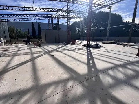 Galpon en Alquiler A Estrenar