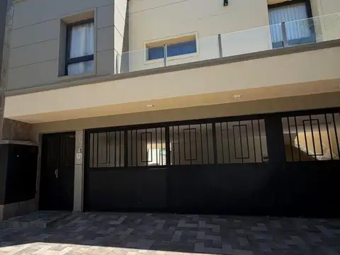 DEPARTAMENTO 1 DORMITORIO ZONA UTN C/COCHERA