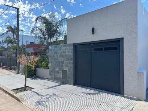 Avenida Rosario de Santa Fe 1200