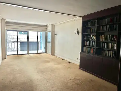 VENTA DPTO 6 AMB  BALCON COCH RETIRO A REFACCIONAR